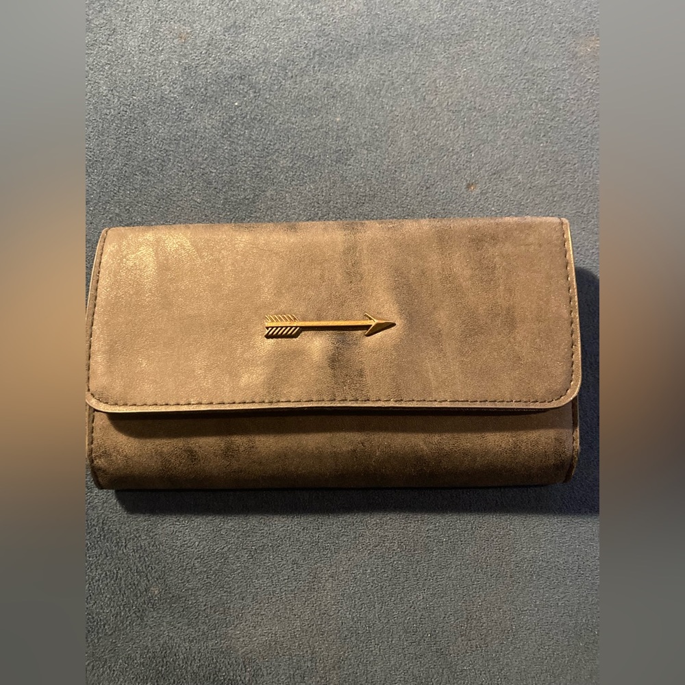 Mossimo Black Wallet Faux Leather Gold Arrow Snap Enclosure 7”x4”